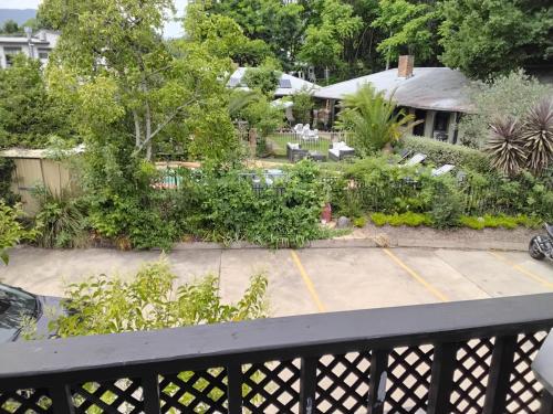Coach House Inn - Key Points