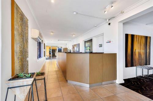 Comfort Inn & Suites Manhattan - Key Points