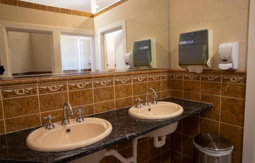 Criterion Hotel Gundagai - Hotel Overview