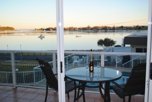 Crown Apartments - About Your Stay