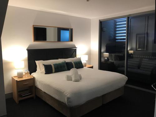 Crown on Darby Newcastle - Accommodation Highlights