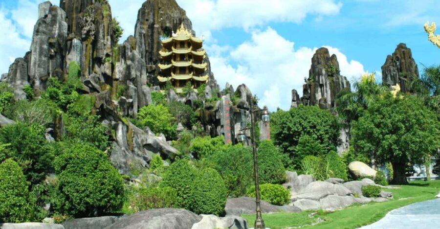 Da Nang - Marble Mountain - Hoian Ancient Town - Lunch & Bus