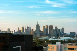 District South Yarra - Key Points