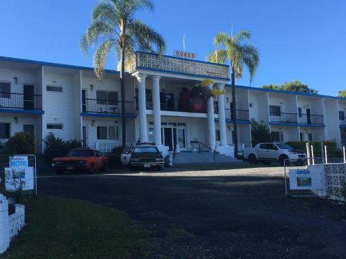 Dukes Plantation Retro Motel - About Your Stay
