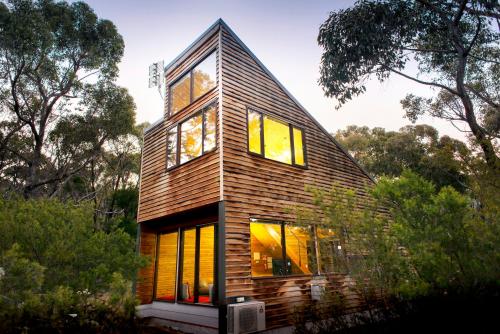 DULC Cabins Review