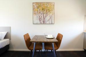 Eastend Studio Apartments - About Your Stay
