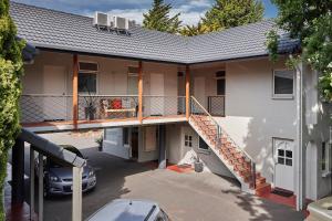 Elphin Serviced Apartments Review