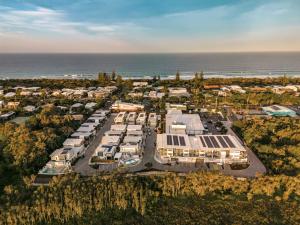 Essence Peregian Beach Resort - Wallum 4 Bedroom Luxury Home - Key Points