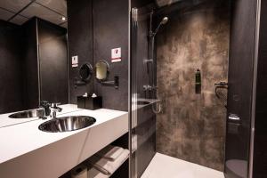 Flonk Hotel Groningen Zuid, BW Signature Collection - About Your Stay