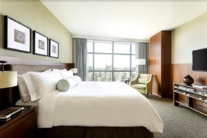 Four Seasons Hotel Silicon Valley at East Palo Alto - About Your Stay