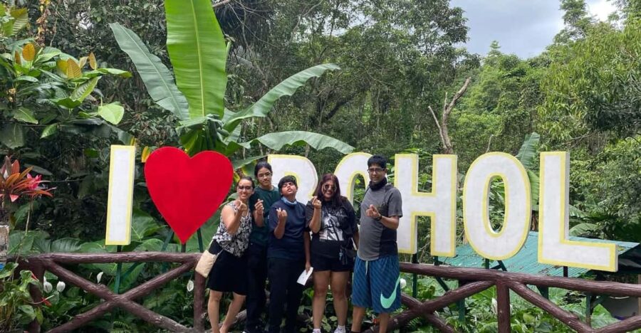From Cebu:Chocolate Hills & Tarsier W Lunch at Loboc Joiners