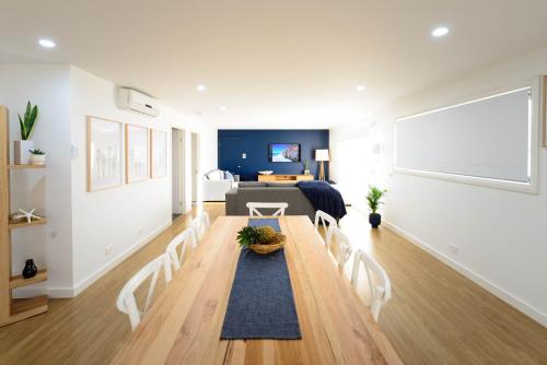Georges Bay Apartments - Key Points