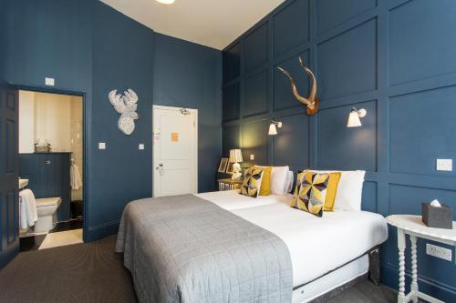 Georgian House Hotel - Key Points