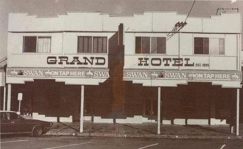 GHK - Grand Hotel Kalgoorlie - About Your Stay