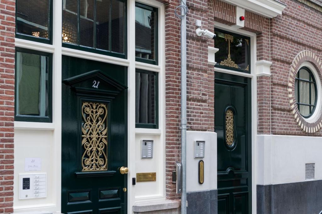 Golden Mansion Aparthotel - About Your Stay