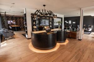 Gr8 Hotel Oosterhout - About Your Stay