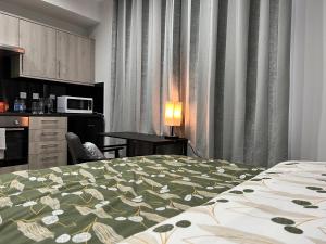 Grand Bleu - London - Next to Piccadilly Line Tube Station & Brand New Facilities - Key Points