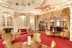 Grand Royale Hyde Park - Key Points