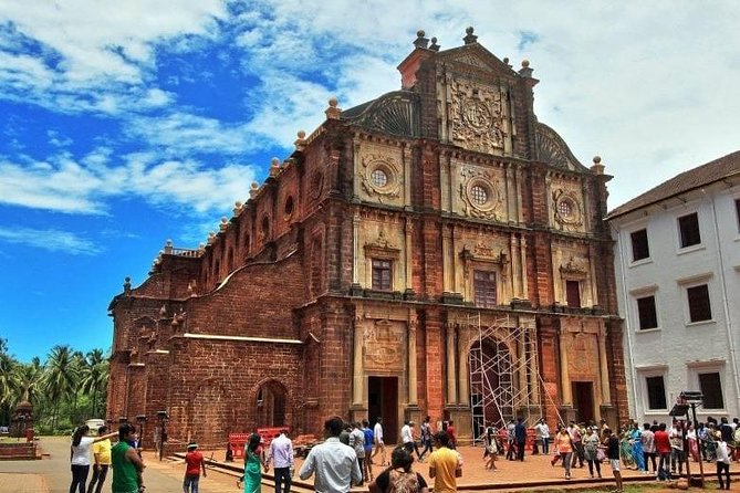 Half-Day Goa Highlights With Port Pick up and Lunch