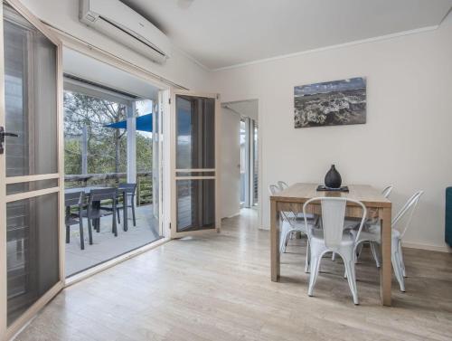 Hastings Cove Holiday Apartments - Key Points