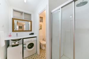 Hillside Country Retreat - About Your Stay