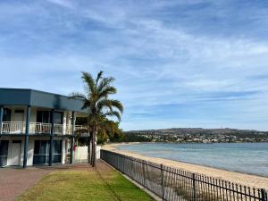 Hilton Beachfront Motel - Key Points