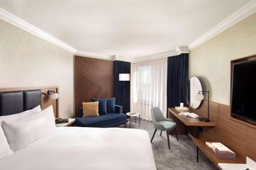 Hilton London Metropole - Key Points