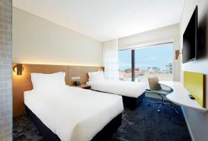 Holiday Inn Express Adelaide City Centre, an IHG Hotel - Hotel Overview