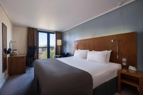 Holiday Inn London Camden Lock, an IHG Hotel - Key Points