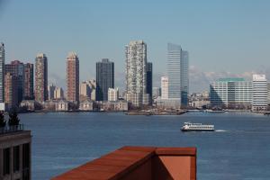 Hotel Barrière Fouquets New York - About Your Stay