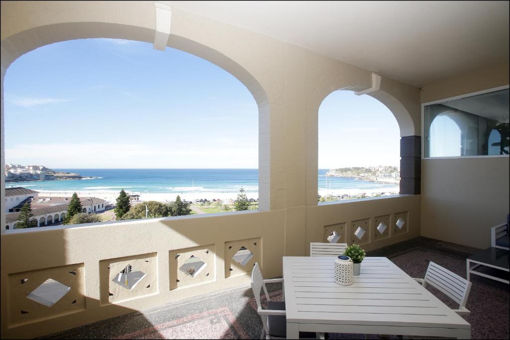 Hotel Bondi Review