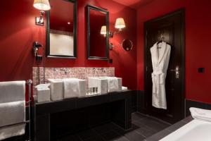 Hotel Des Indes The Hague - About Your Stay
