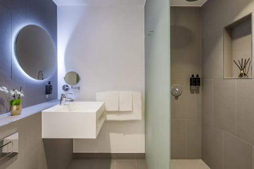 Hotel Indigo London – 1 Leicester Square, an IHG Hotel Review