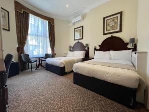Hotel La Place - Key Points