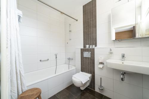 Hotel Montfoort - About Your Stay