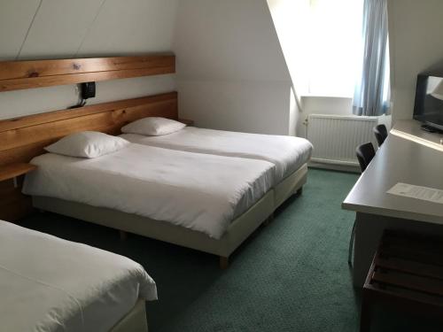 Hotel Steensel - About Your Stay
