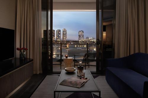 Hotel X Brisbane Fortitude Vly, Vignette Collection, an IHG Hotel - Key Points