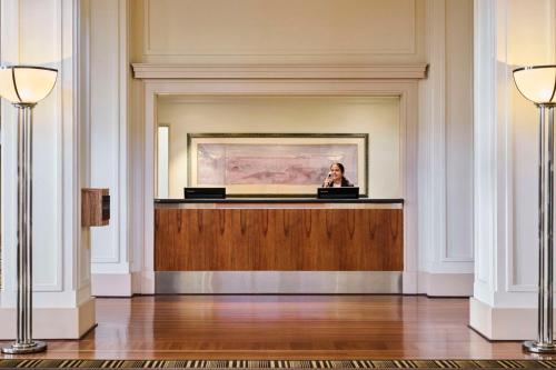 Hyatt Hotel Canberra - A Park Hyatt Hotel - Key Points