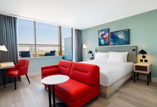 Hyatt Place London City East - Key Points