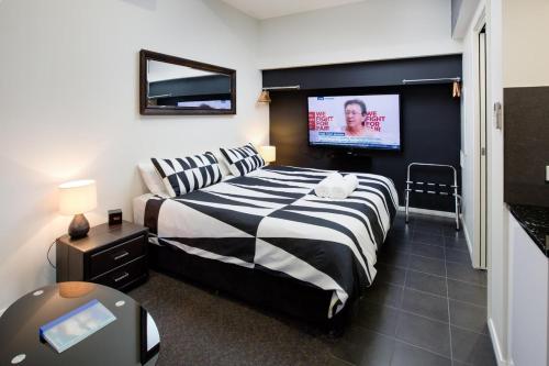 Jesmond Executive Villas - About Your Stay