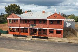 Kaneira Hotel - Key Points