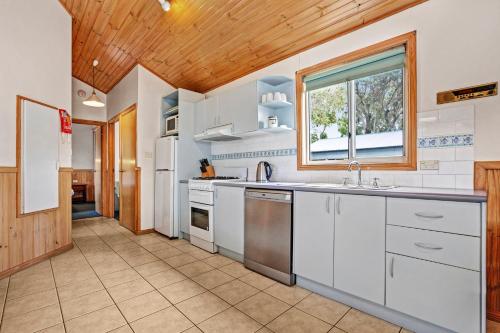 Kendalls Beach Holiday Park - About Your Stay