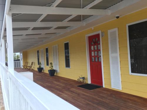 KI Dragonfly Guesthouse - Key Points