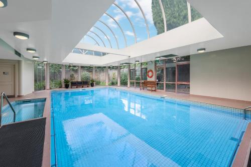Kimberley Gardens Hotel, Serviced Apartments and Serviced Villas - Key Points