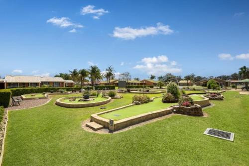 Lakeside Country Club - Key Points