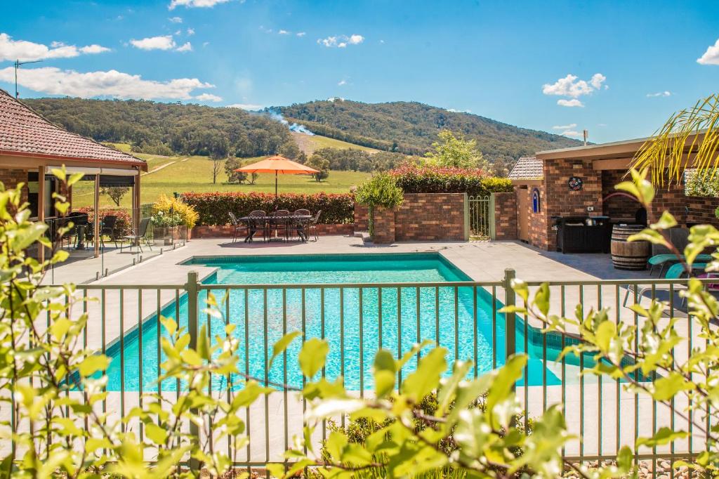 Langbrook Cottages - Key Points