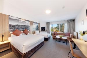 Littomore Hotel on Stewart, Bathurst - About Your Stay