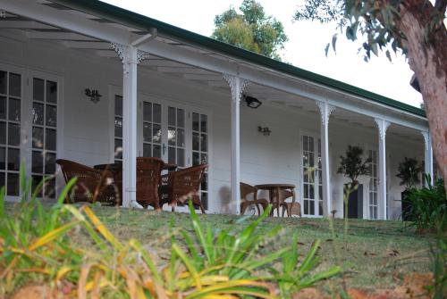 Llewellins Guest House - About Your Stay