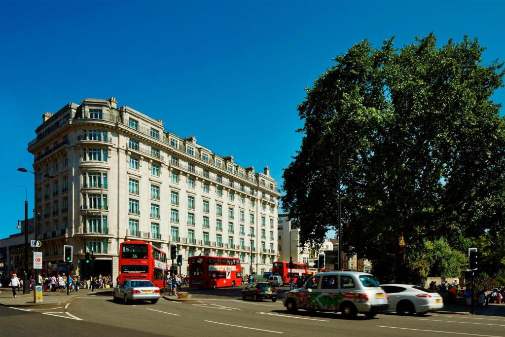 London Marriott Hotel Park Lane Review