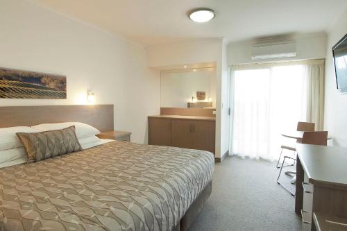 Loxton Community Hotel Motel - Key Points